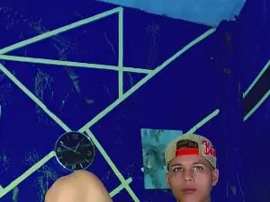 Cam4 Free Live Porn of LiamScottt