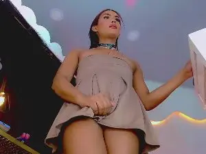 Cam4 Live Sex of latina_megan