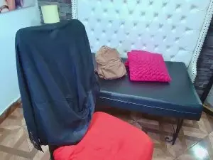 Cam4 Free Porn Cam of TRINY_TS