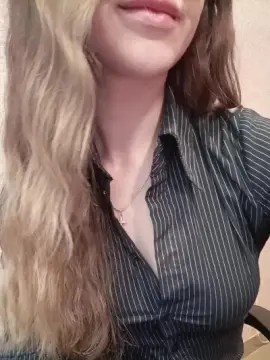 Cam4 Best Webcam of dzinblondi