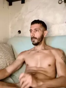 Cam4 Sex Cam of Araboy30