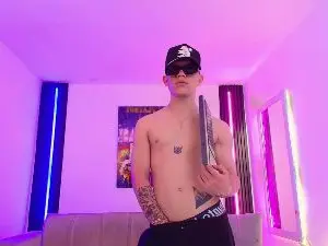 Cam4 Live Sex of LegacyofHorus
