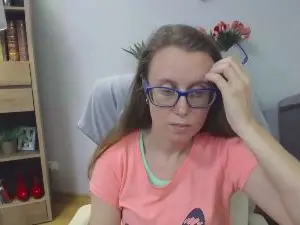 Cam4 Nude Webcam of Lizzy_Femme