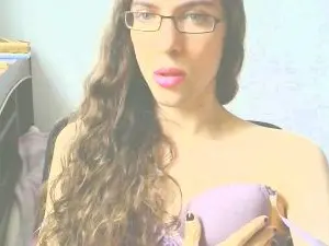 Cam4 Live Sex of MeigaSubmiss