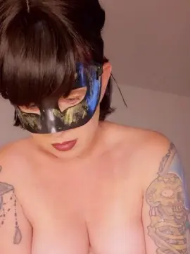 Cam4 Live Porn of Libellule29