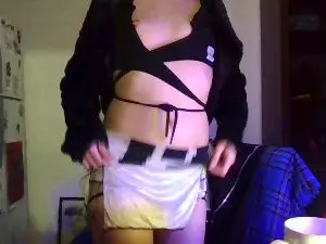 Cam4 Nude Webcam of trixxxa
