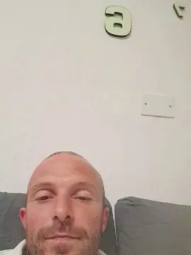 Cam4 Live Sex of Gnaro90