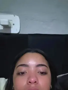 Cam4 Live Sex of Carlaa01