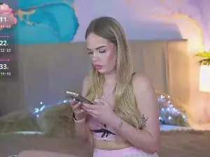 Cam4 Sex Chat of AuroraMore