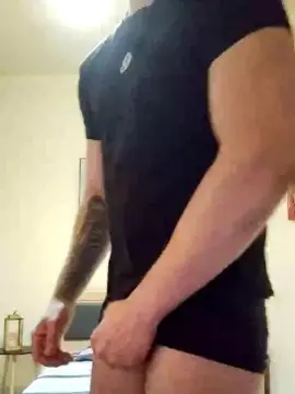 Cam4 Live Sex Cam of AlbanianFker21