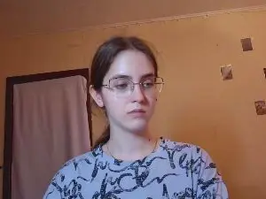 Cam4 Adult Webcams of RoxanaKneisler