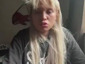 Cam4 Watch Live Sex Cams of frierenhott