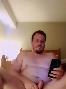 Cam4 Nude Webcam of garycoc