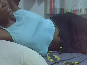Cam4 Live Sex of Creamypussie1