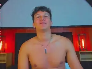 Cam4 Free Live Porn of Leo_Savage