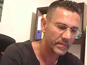 Cam4 Sex Chat of charisma_m35