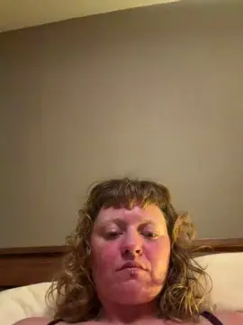 Cam4 Sex Cam of Giveittome