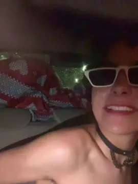 Cam4 Free Porn Cam of DeaViolet