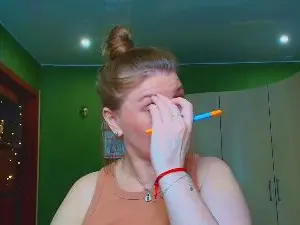 Cam4 Free Live Porn of VeronnikaG