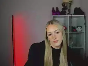 Cam4 Sex Chat of EvelynBlond
