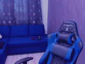Cam4 Live Porn of greekgod19