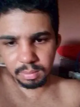 Cam4 Live Porn of carlosed19