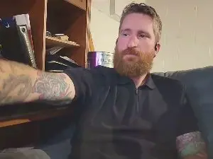 Cam4 Live Sex of hypnoman69420