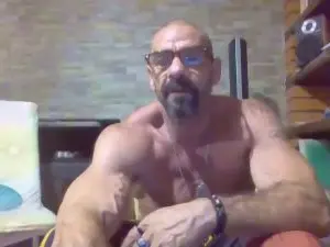 Cam4 Adult Video Chat of TomiPsexy