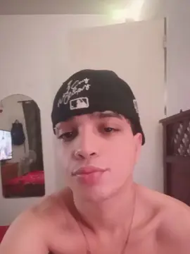 Cam4 Private Sex Chat of alejandro_tn