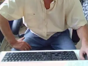 Cam4 Free Live Porn of Kevinareux60