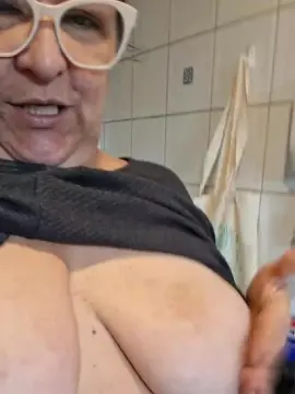 Cam4 Free Live Porn of Caritovivi