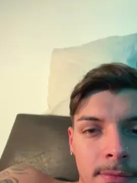 Cam4 Adult Video Chat of ThomasRM98