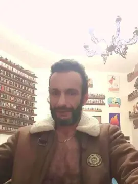 Cam4 Live Porn of Misterhaifa20