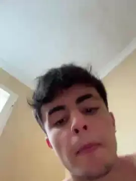 Cam4 Live Porn of Alvaroguisan