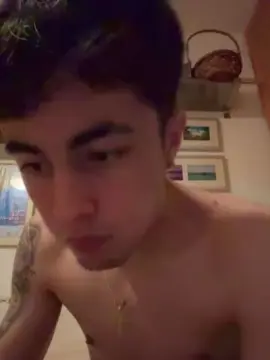 Cam4 Live Sex Cam of Alvaroguisan