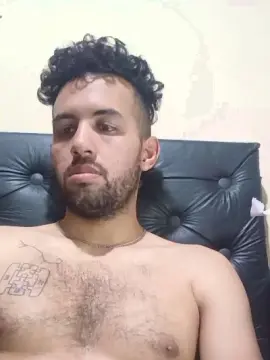 Cam4 Watch Live Sex Cams of Guas01