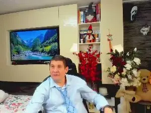Cam4 Watch Live Sex Cams of CRISSETAN