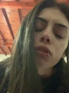 Cam4 Free Live Porn of cielehot