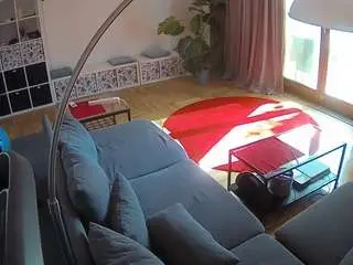 Camsoda Sex Cam of voyeurcam-julmodels-living-4