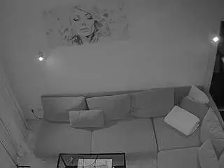 Camsoda Adult Webcam of voyeurcam-julmodels-living-7