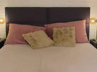 Camsoda Sex Cam of alex-shine