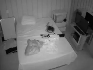 Camsoda Live Porn of voyeurcam-casa-salsa-bedroom-1