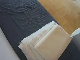 Camsoda Nude Webcam of voyeurcam-julmodels-greybed-2