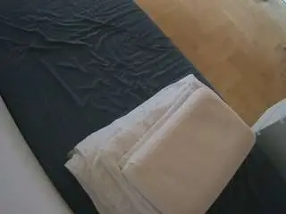 Camsoda Watch Live Sex Cams of voyeurcam-julmodels-greybed-2