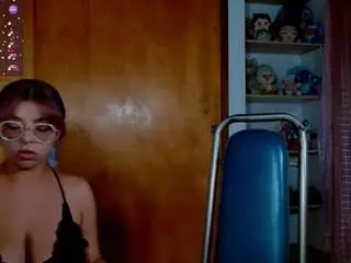 Camsoda Adult Video Chat of princess-nahia23