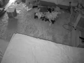 Camsoda Adult Webcam of voyeurcam-julmodels-whitebed-5