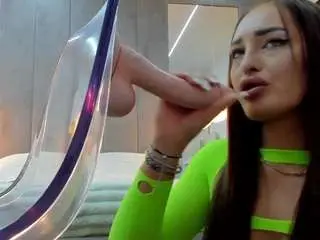 Camsoda Adult Webcams of emeraldkatt