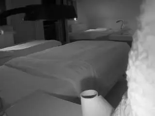 Camsoda Adult Webcams of voyeurcam-julmodels-bed-2