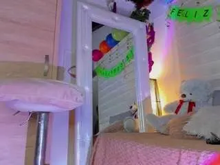 Camsoda Sex Chat of nella-joly