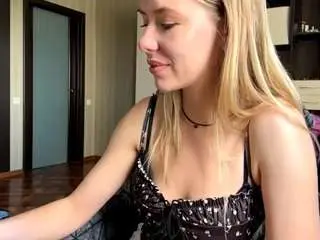 Camsoda Private Sex Chat of yevettemarchiano